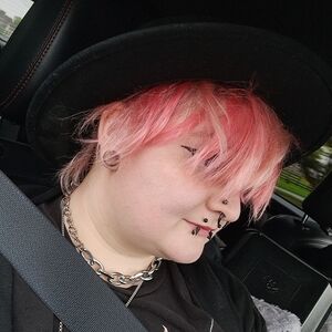 Meet your Posher, Devon